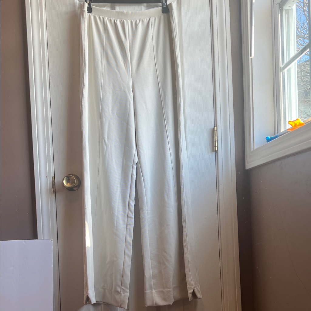 Victoria's Secret Classic Cream Wide Leg Pants